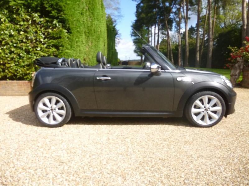 Begagnad Mini Cooper S Cabriolet 184 HK (135 kW) 2013 Grå Cab