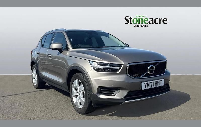 Used Volvo XC40 Momentum 161 HP (118 kW) 2022 Grey SUV