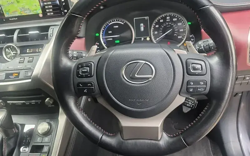 Used Lexus NX300h 197 HP (144 kW) 2021 Grey SUV