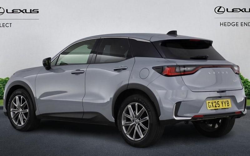 Used Lexus LBX 136 HP (100 kW) 2025 Grey SUV
