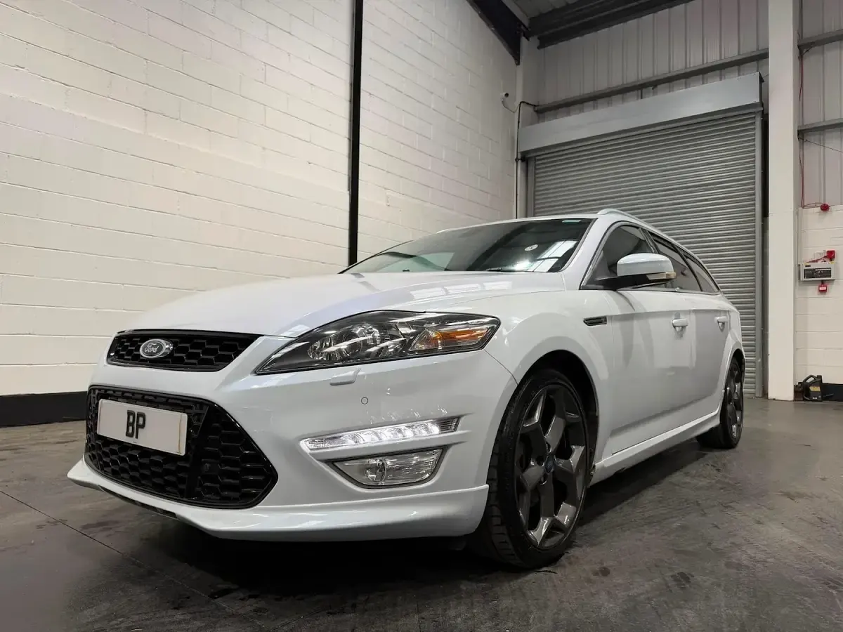 Used Ford Mondeo Titanium X 163 HP (119 kW) 2013 White Estate