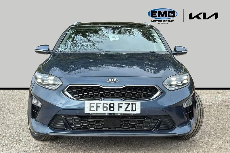 Used Kia Ceed First Edition 138 HP (101 kW) 2018 Blue Hatchback