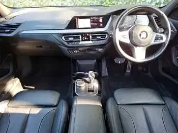 Usado BMW 118 M Sport 140 CV (102 kW) 2020 Azul Utilitario