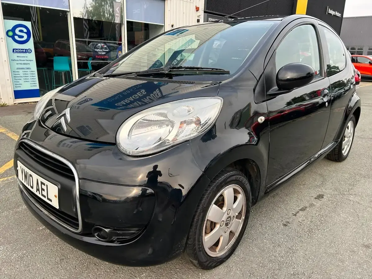 Used Citroën C1 VTR Sport 68 HP (50 kW) 2010 Black Hatchback