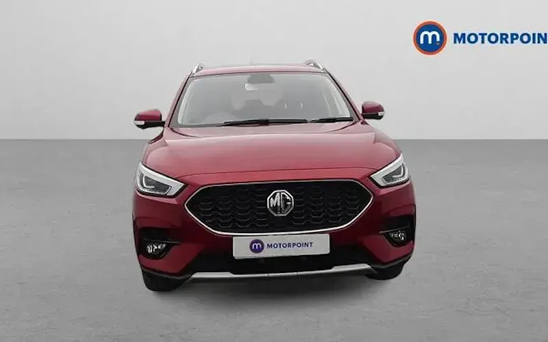Usado MG ZS Exclusive 106 CV (77 kW) 2023 Rojo SUV