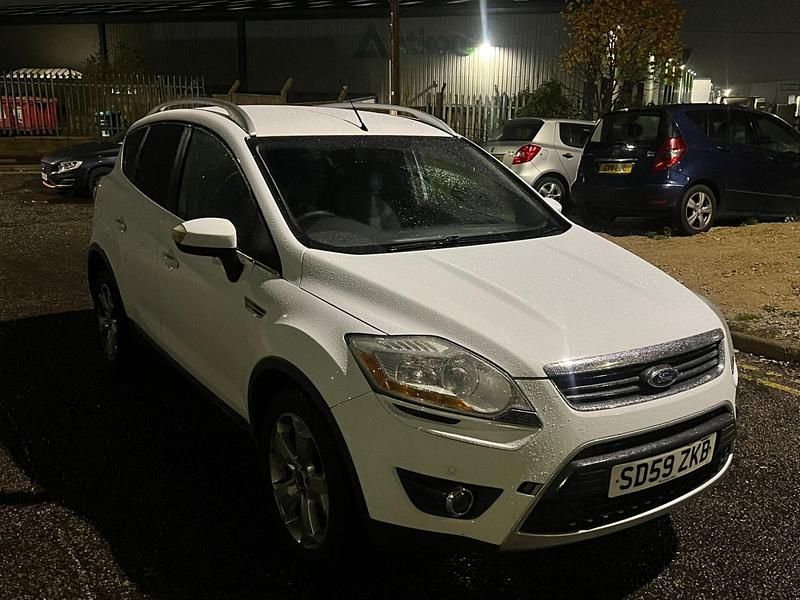 White Used 2009 Ford Kuga Zetec SUV | £695 (Fair price) - Image 1/4