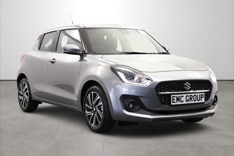Used Suzuki Swift SZ5 83 HP (61 kW) 2024 Silver Hatchback