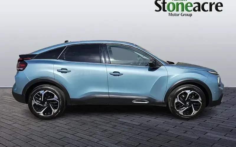 Used Citroën C4 PureTech 131 HP (96 kW) 2023 Blue SUV