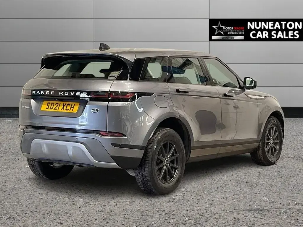 Używany Land Rover Range Rover evoque S 163 KM (119 kW) 2021 Szary SUV