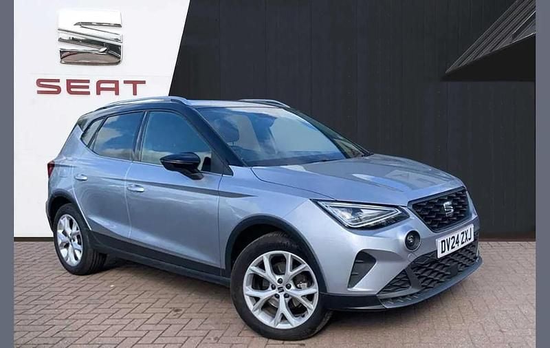 Used Seat Arona FR 113 HP (83 kW) 2024 Silver SUV