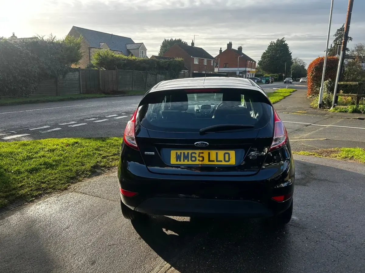 Used Ford Fiesta Zetec 2016 Black Hatchback