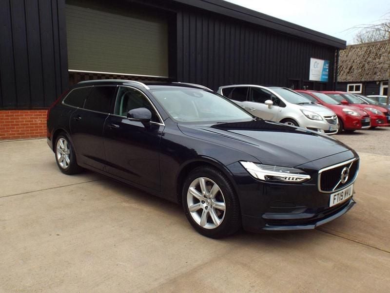 Blue Used 2019 Volvo V90 Momentum Estate | £14,495 (Fair price) - Image 1/4