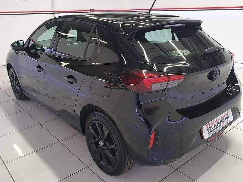 Second-hand Vauxhall Corsa 2024 Negru Hatchback