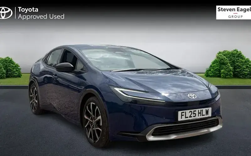 Used Toyota Prius 223 HP (164 kW) 2025 Hatchback