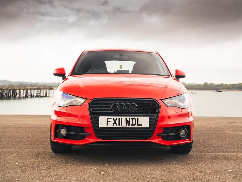 Used Audi A1 S-Line 105 HP (77 kW) 2011 Red Hatchback