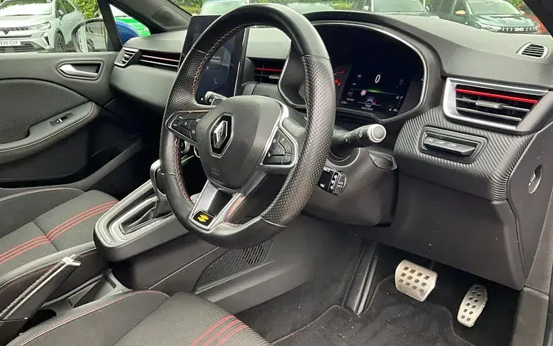 Used Renault Clio RS Line 131 HP (96 kW) 2020 Hatchback