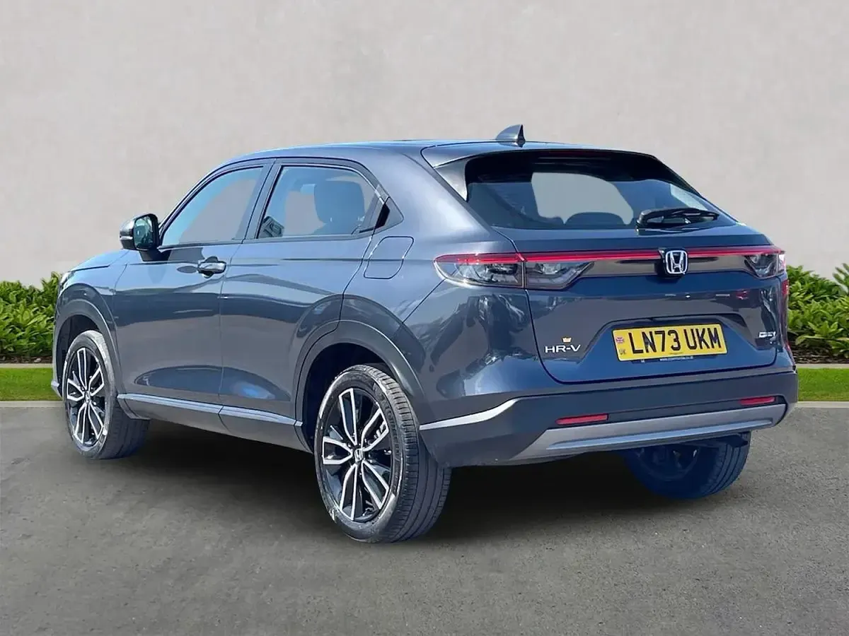 Used Honda HR-V Elegance 131 HP (96 kW) 2023 Grey SUV