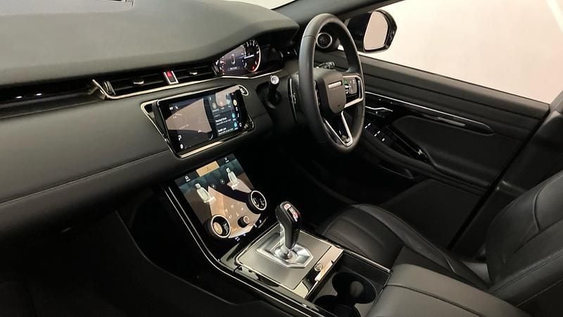 Used Land Rover Range Rover evoque SE Dynamic 207 HP (152 kW) 2022 Grey SUV