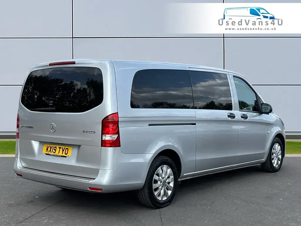 Used Mercedes Vito 136 HP (100 kW) 2019 Silver Van