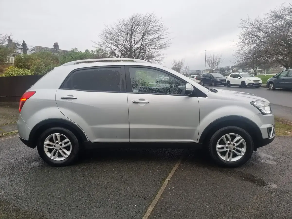 Used SsangYong Korando 178 HP (130 kW) 2016 Silver SUV