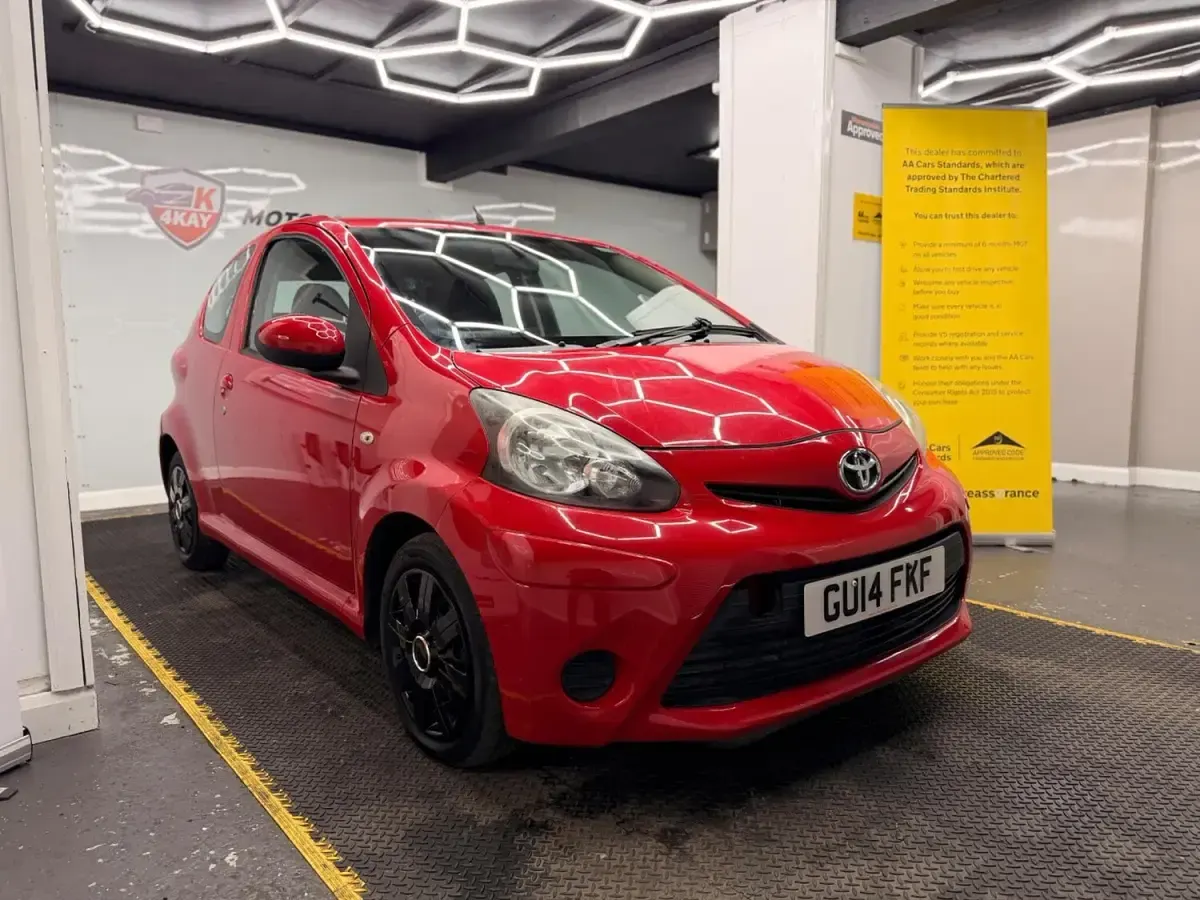 Used Toyota Aygo 2014 Red Hatchback