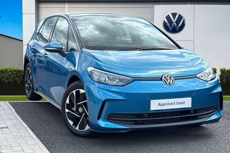 Blue Used 2025 VW ID.3 Comfortline Hatchback | £25,490 - Image 1/4