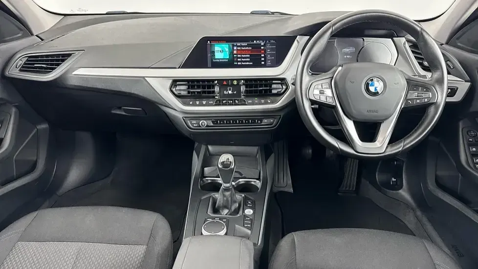 Used BMW 118 Comfort Edition 134 HP (98 kW) 2021 Grey