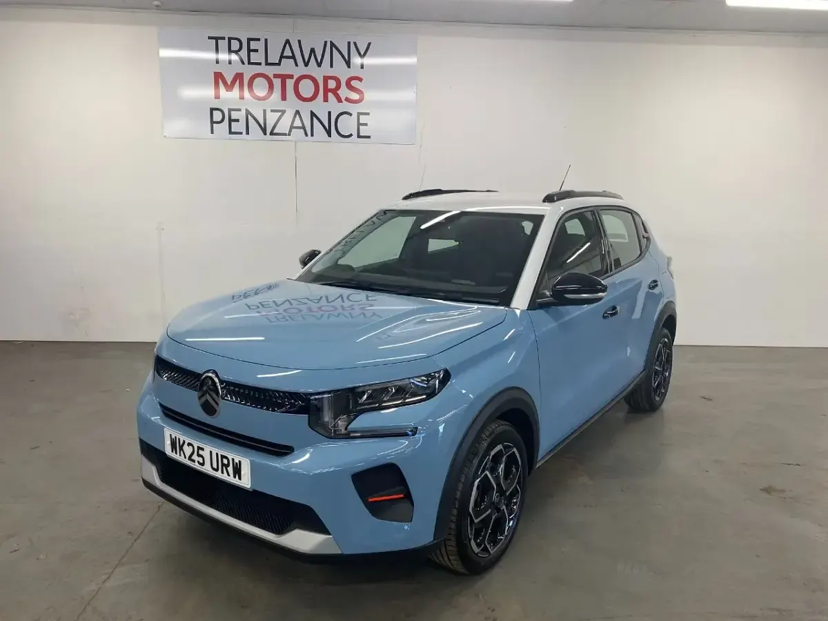 Used Citroën C3 PureTech 101 HP (74 kW) 2025 Blue SUV