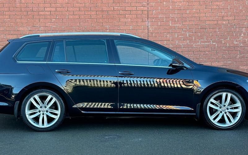 Used VW Golf VII GT 150 HP (110 kW) 2016 Black Estate