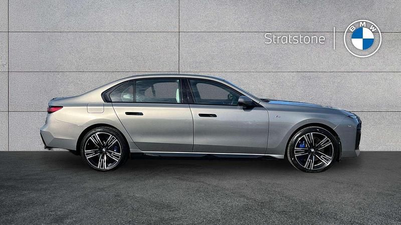 Used BMW i7 M Sport 330 kW (449 HP) 2024 Grey Sedan
