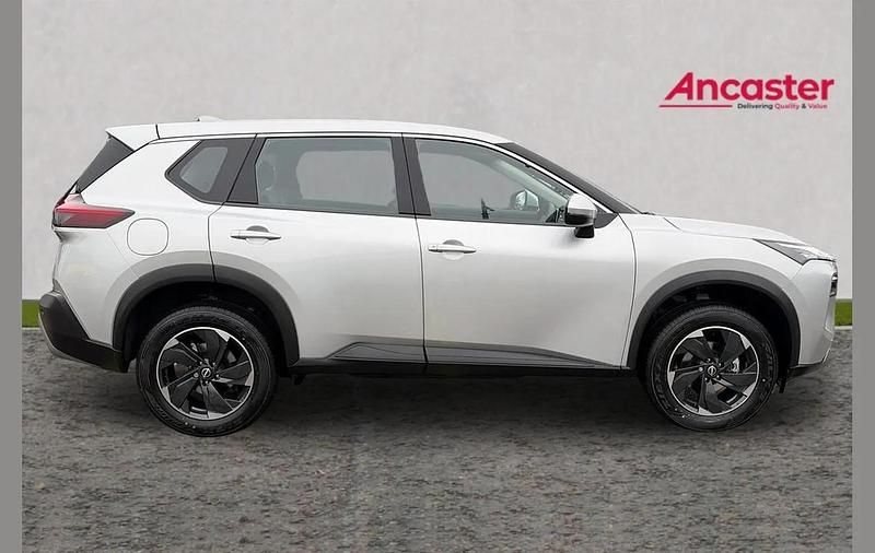 New Nissan X-Trail Acenta Premium 204 HP (150 kW) 2025 Silver SUV