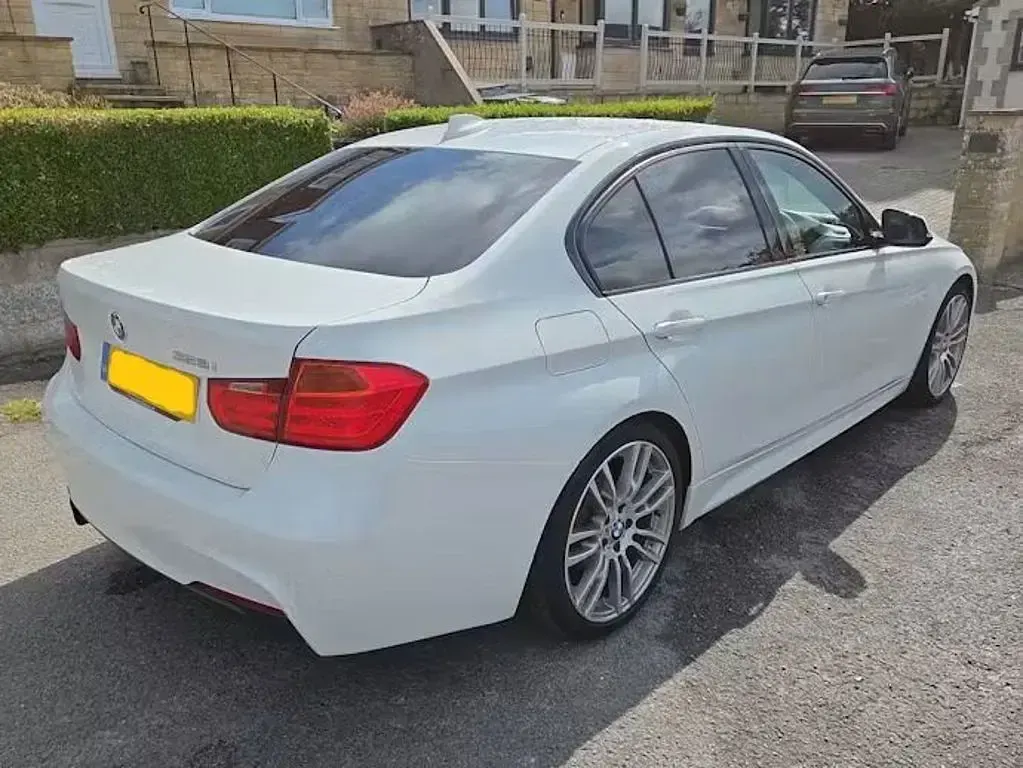 Used BMW 328 M Sport 245 HP (180 kW) 2015 Alpin white Sedan