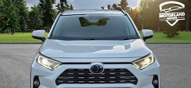 Used Toyota RAV4 Hybrid 2019 White SUV