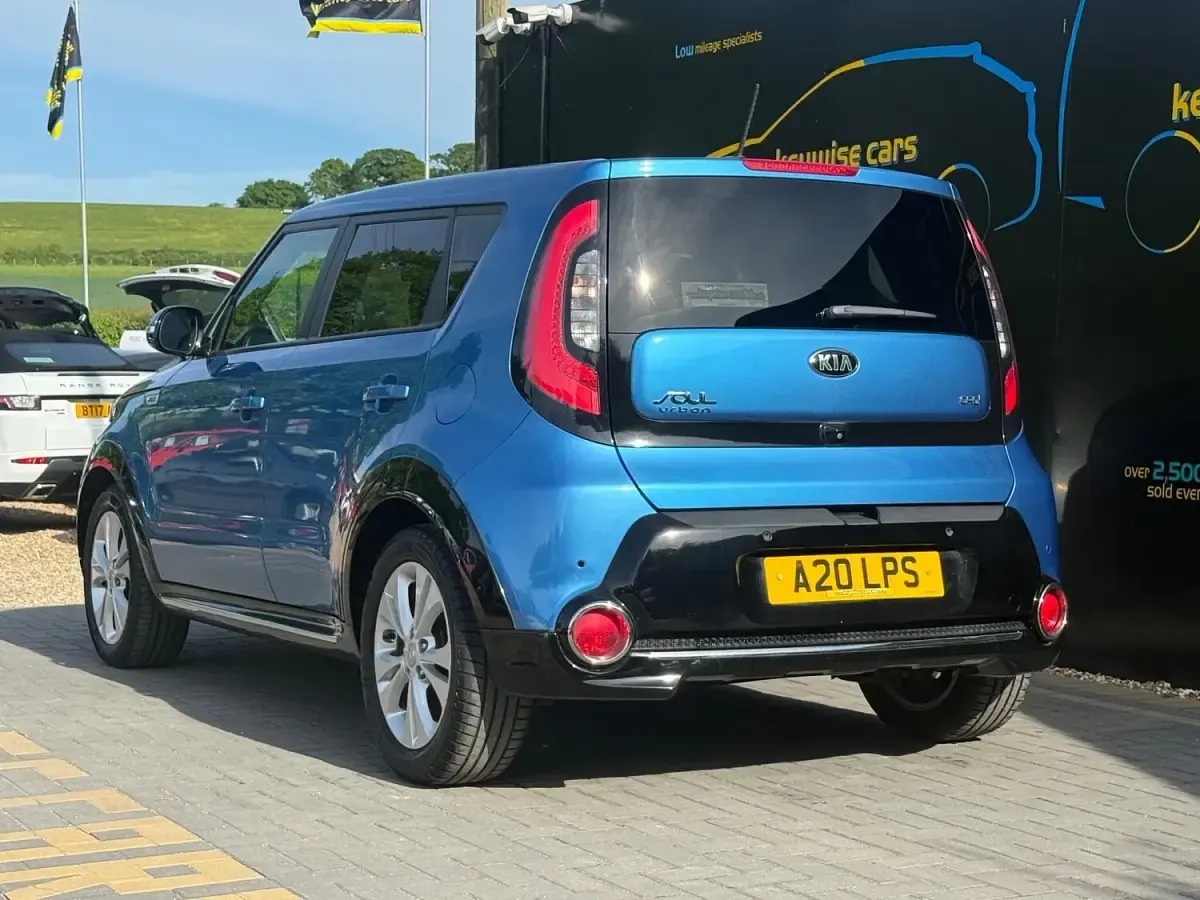 Used Kia Soul Urban 134 HP (98 kW) 2016 Blue SUV