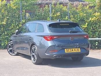 Image 2/4