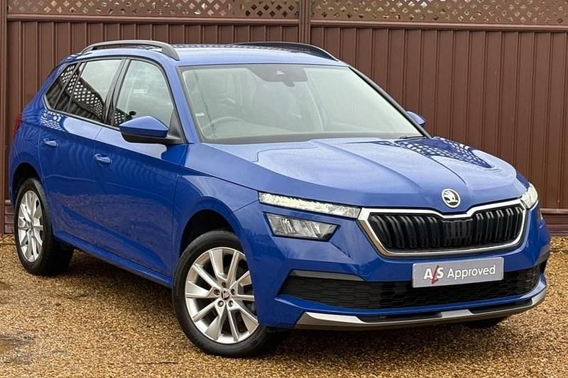 Used Skoda Kamiq SE 95 HP (69 kW) 2023 Blue SUV