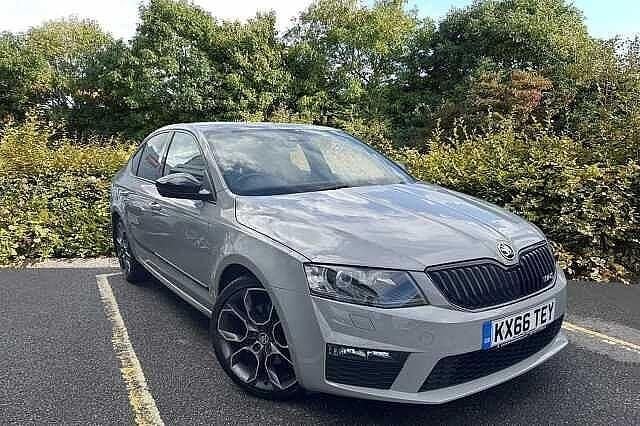 Steel grey Used 2016 Skoda Octavia vRS Hatchback | £17,990 (A bit pricey) - Image 1/4