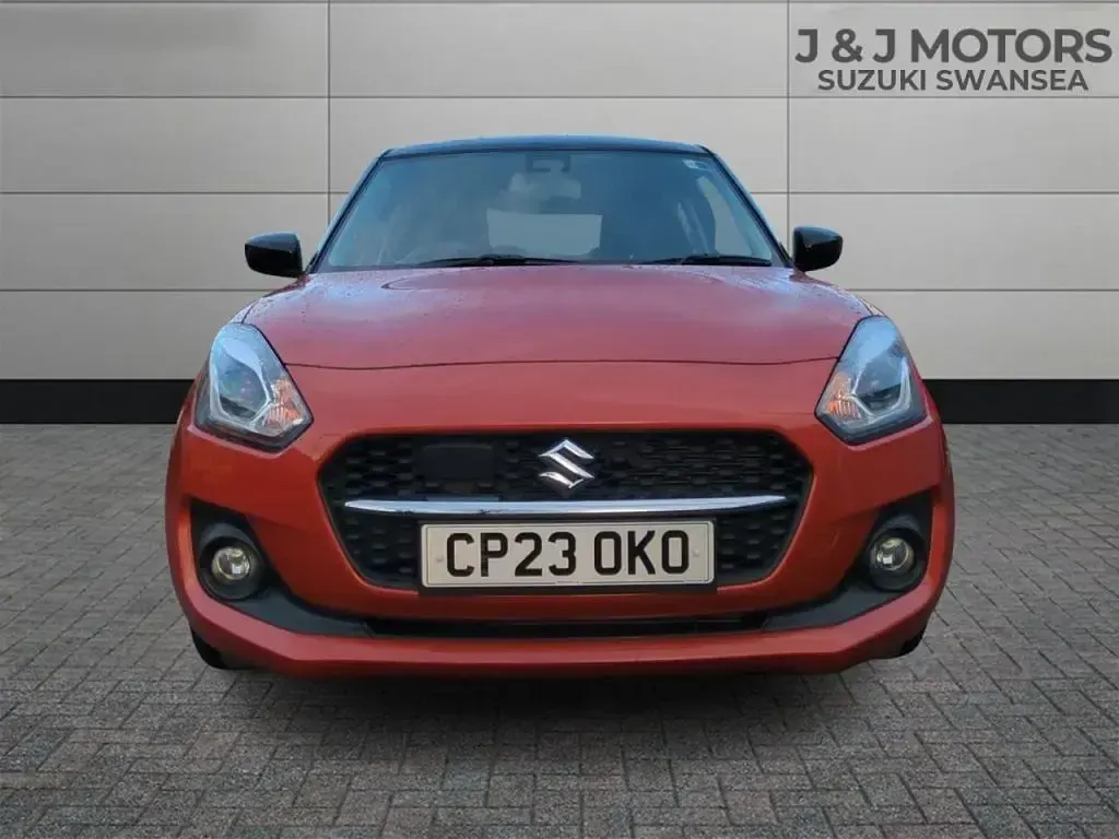 Begagnad Suzuki Swift SZ-T 83 HK (61 kW) 2023 Orange Halvkombi