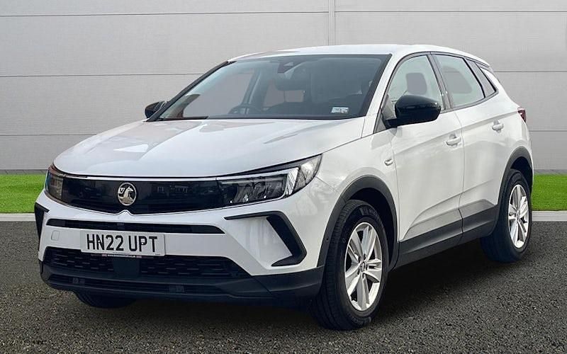Used Vauxhall Grandland X 131 HP (96 kW) 2021 White SUV
