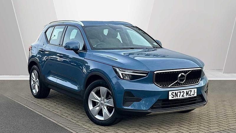 Used Volvo XC40 Core 163 HP (119 kW) 2022 Blue SUV