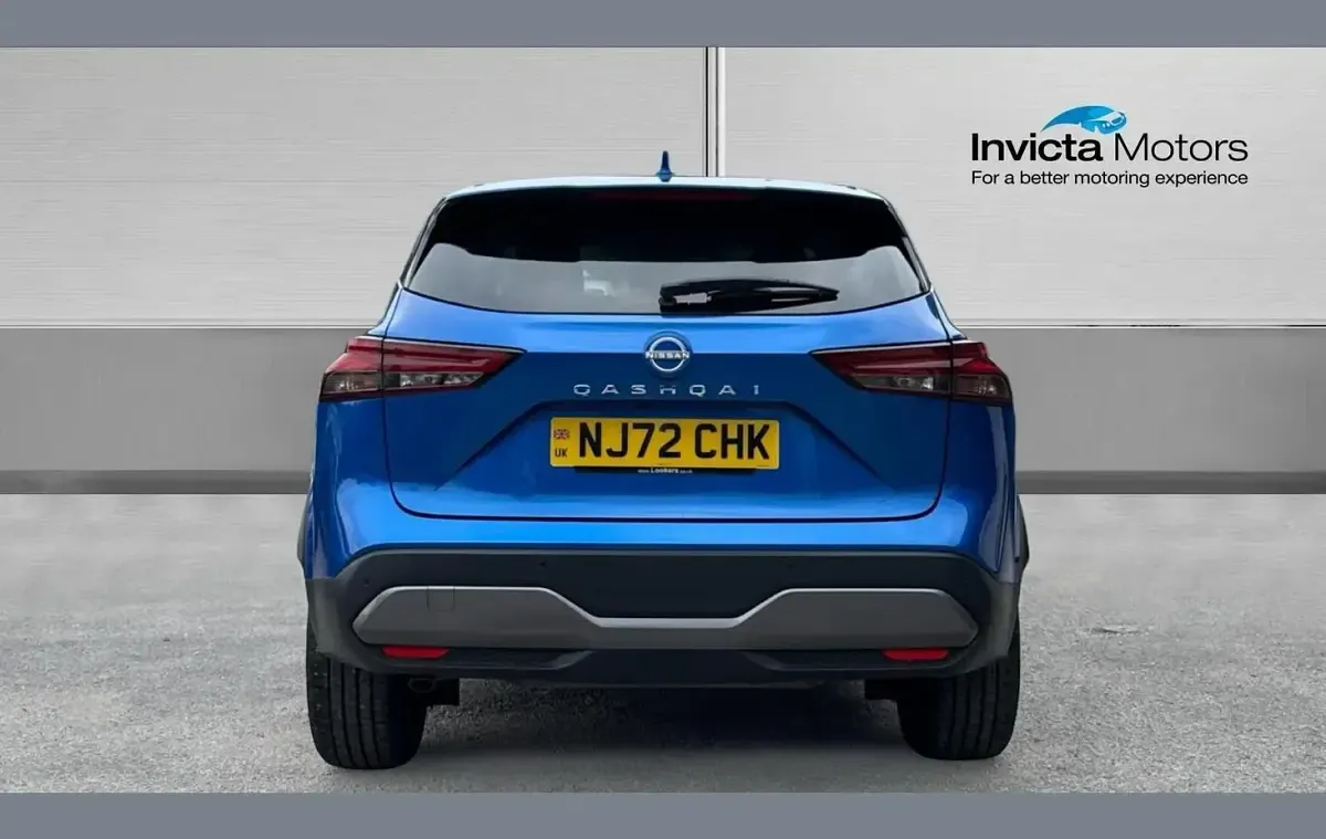 Used Nissan Qashqai N-Connecta 140 HP (102 kW) 2022 Blue SUV