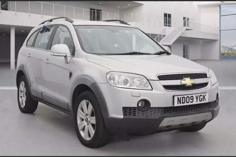 Silver Used 2009 Chevrolet Captiva SUV | £1,000 - Image 1/1