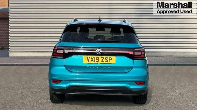 Used VW T-Cross R-line 115 HP (84 kW) 2019 Turquoise SUV