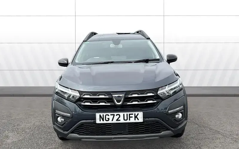 Used Dacia Jogger Extreme 110 HP (80 kW) 2023 Grey MPV