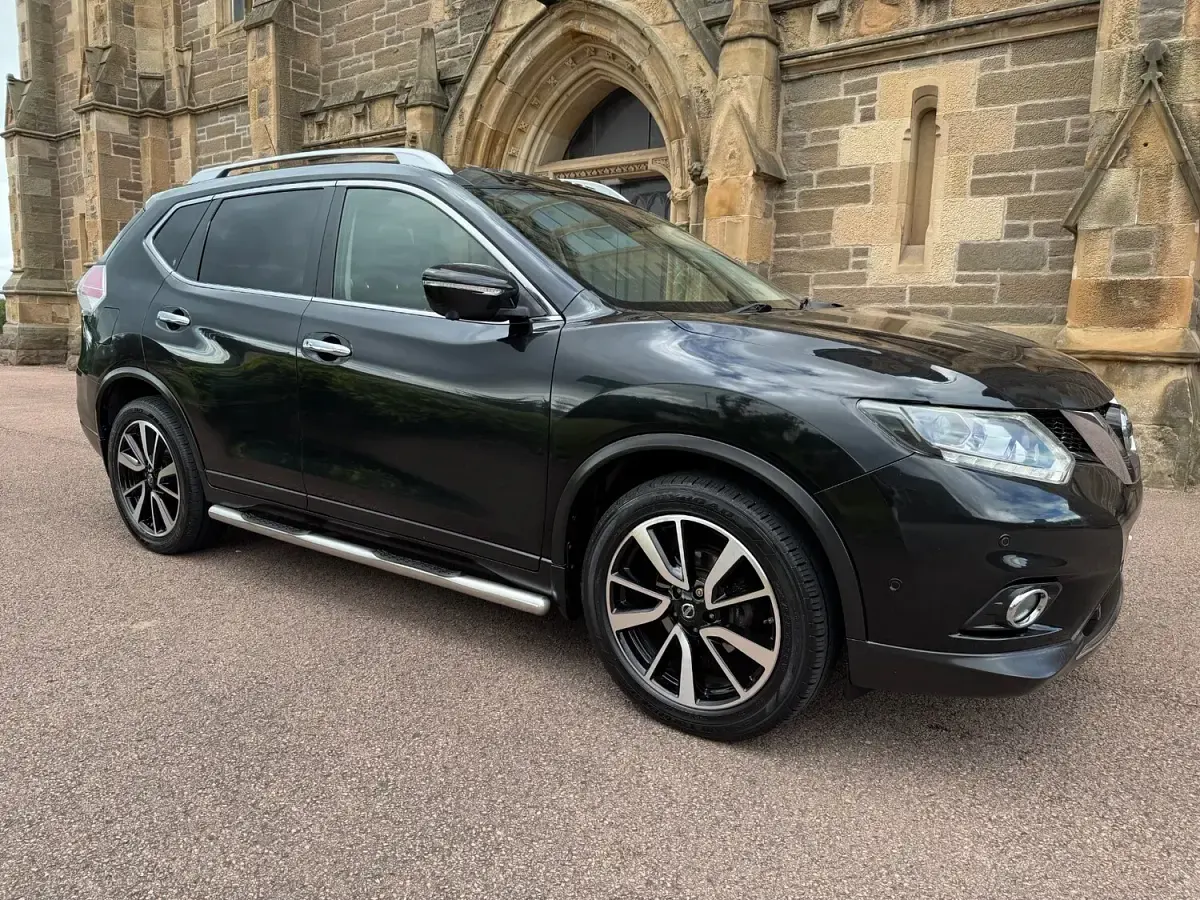 Used Nissan X-Trail Tekna 130 HP (95 kW) 2015 Black SUV