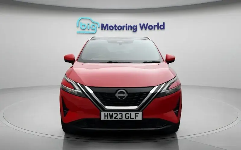 Used Nissan Qashqai S 190 HP (139 kW) 2023 Red SUV