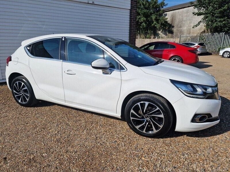 White Used 2016 DS Automobiles DS4 Elegance Hatchback | £5,495 (Good price) - Image 1/4