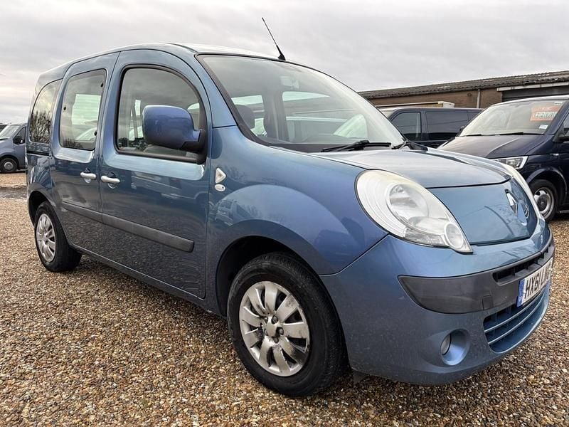 Blue Used 2011 Renault Kangoo Expression MPV | £5,495 (Fair price) - Image 1/4