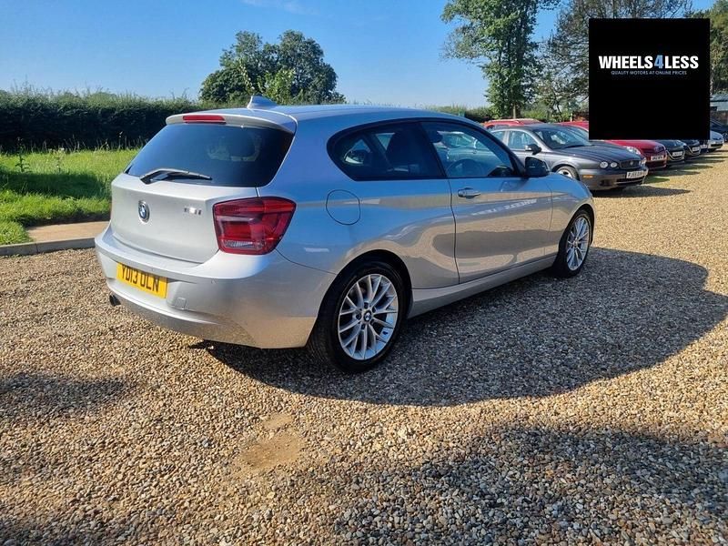 Used BMW 118 2013 Silver Hatchback