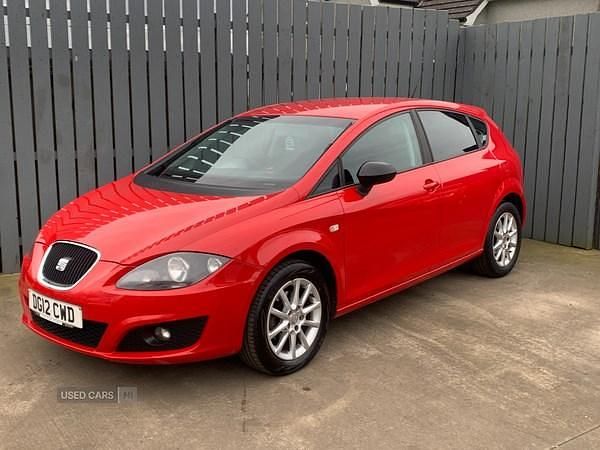 Used Seat Leon Copa 105 HP (77 kW) 2012 Red Hatchback
